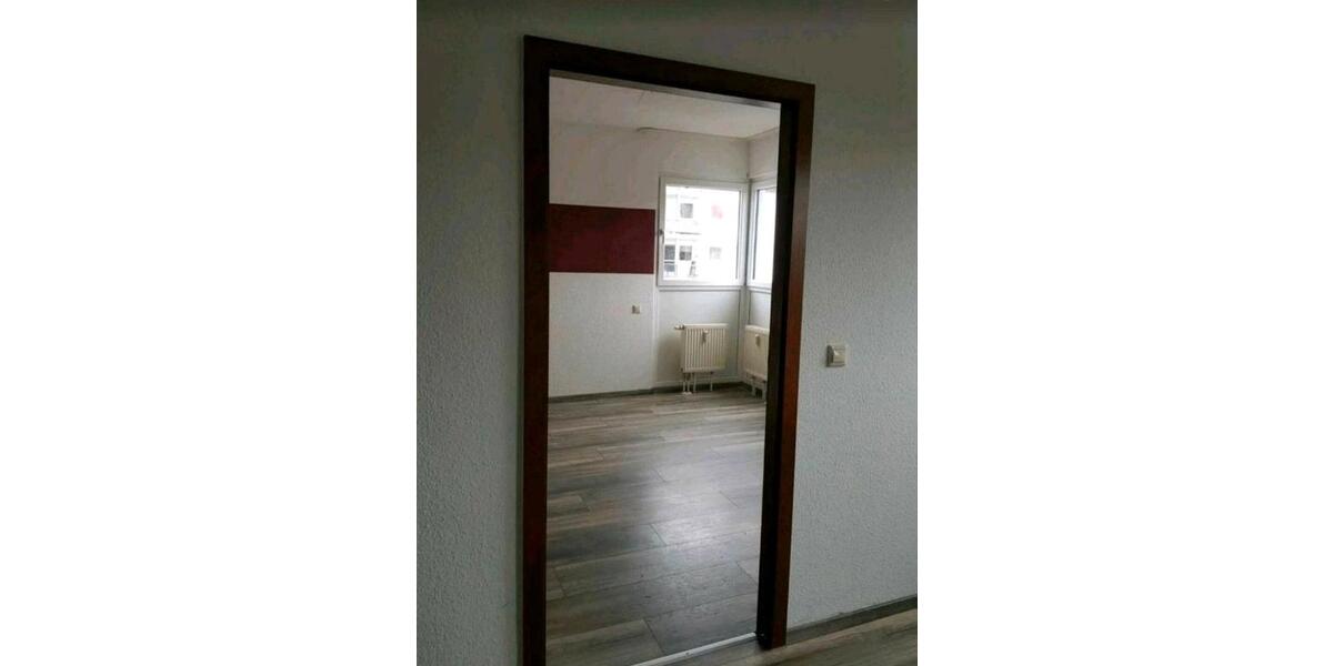 2,5 helle Zimmer-Wohnung in Losenburg 2 zimmer