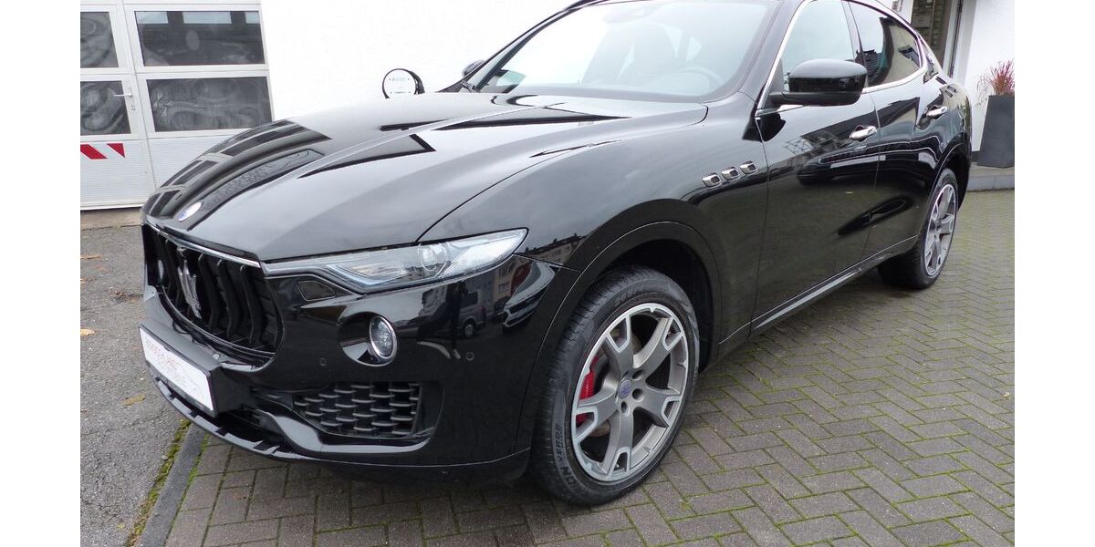 Maserati Levante 88.900 km 32.950 &euro; Solingen 42699