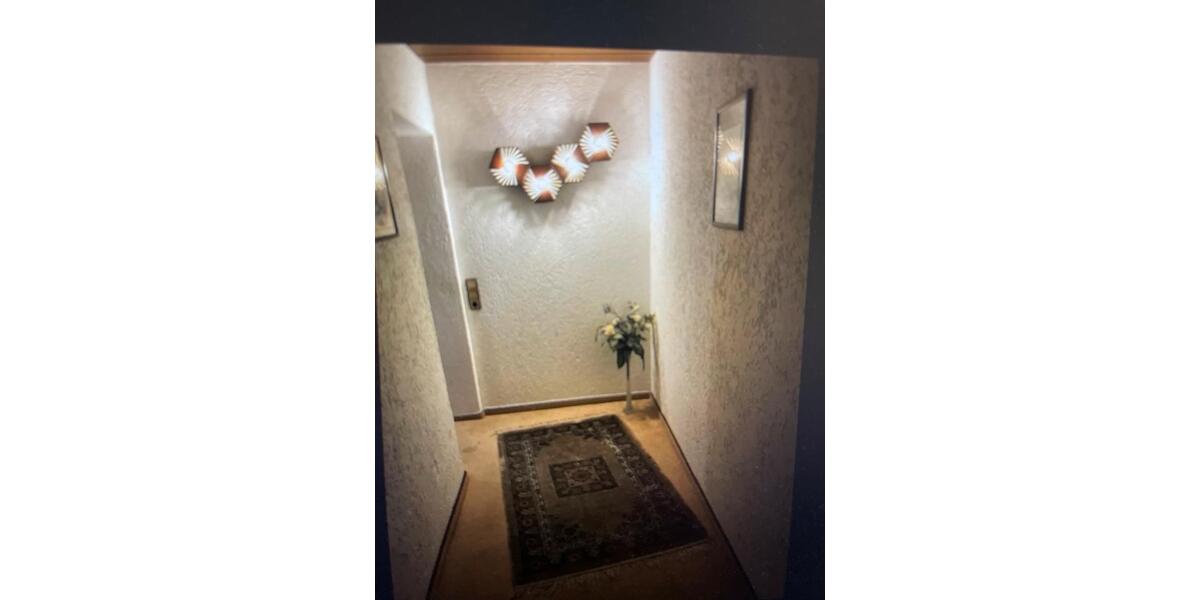 Mehrfamilienhaus, Wohnhaus Radevormwald - 6 Zimmer, 155 m&sup2;, 145.000&euro; | Angebot:26504735