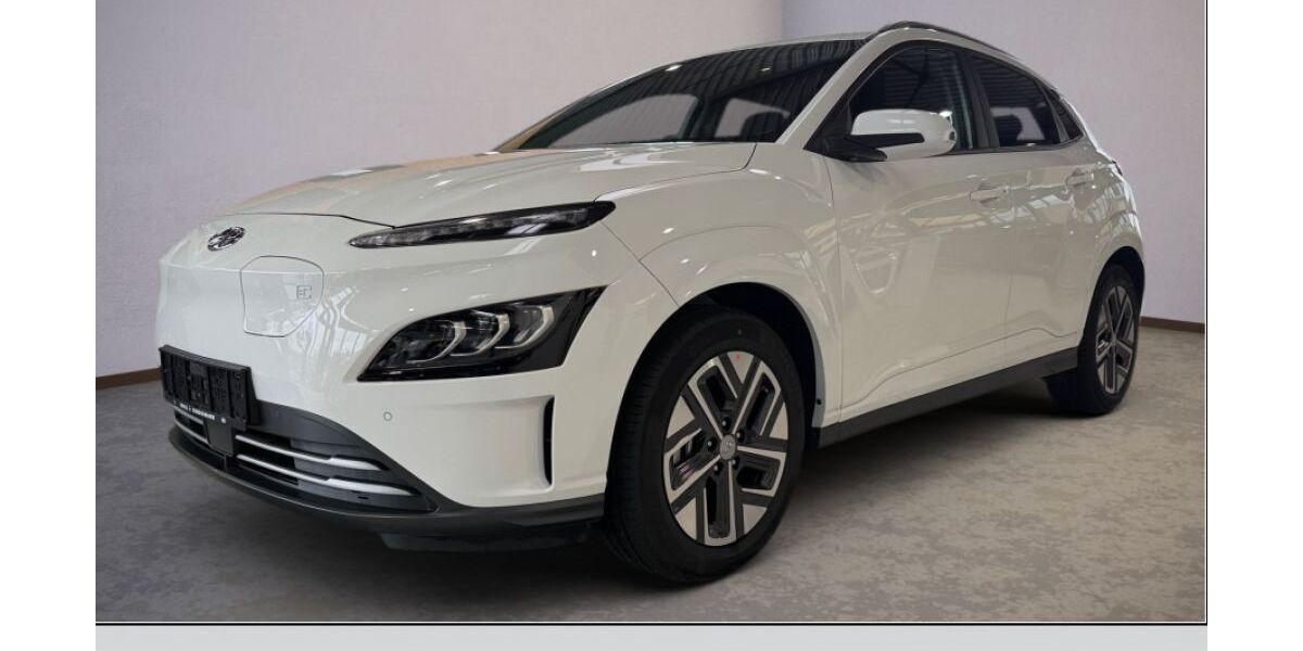 Hyundai KONA 32.353 km 23.490 &euro; Velbert 42555