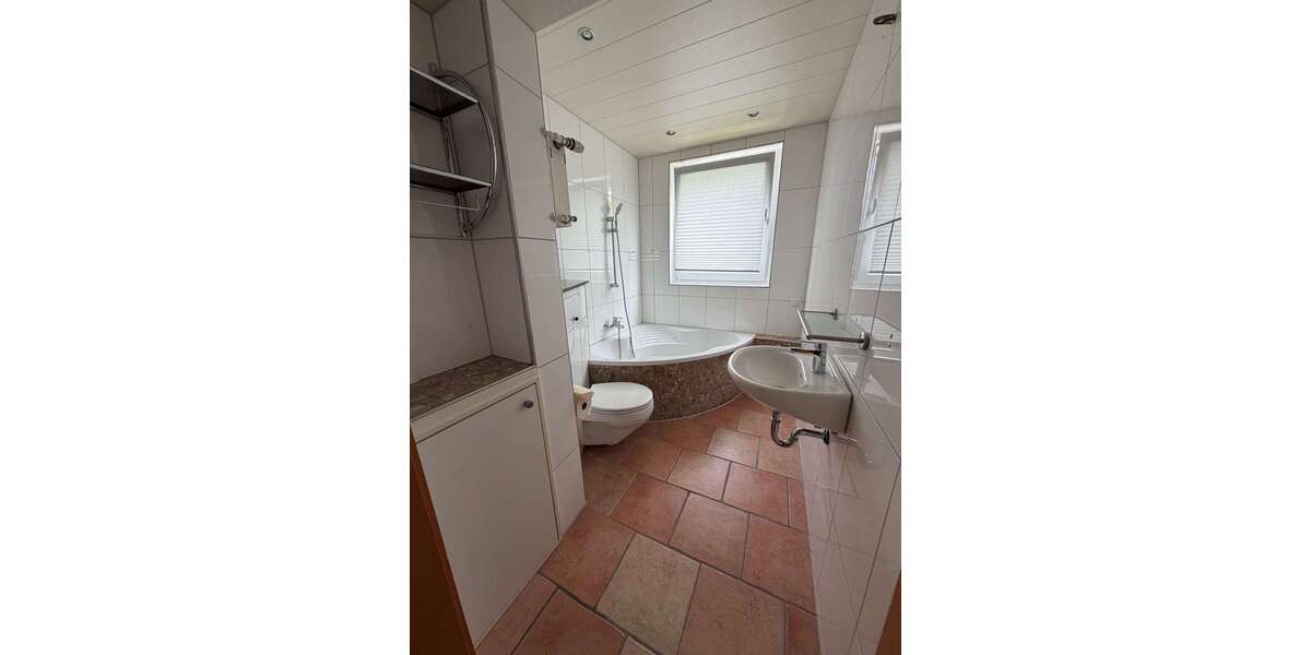 Etagenwohnung Heiligenhaus Abtsküche / Haus Hetterscheidt - 3 Zimmer, 68 m&sup2;, 680&euro; | Angebot:26885674