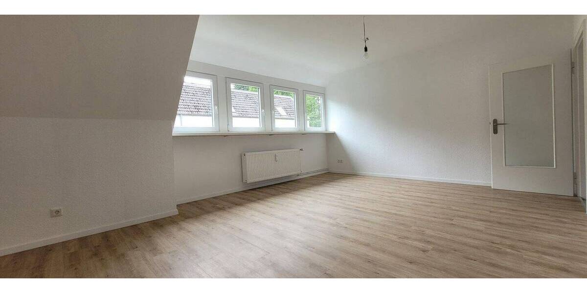 Etagenwohnung Wuppertal Beyenburg - 3 Zimmer, 78 m&sup2;, 780&euro; | Angebot:26875149