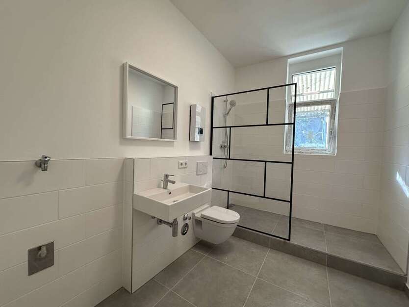 Wohnung zum Mieten in Düsseldorf 765 € 50 m²