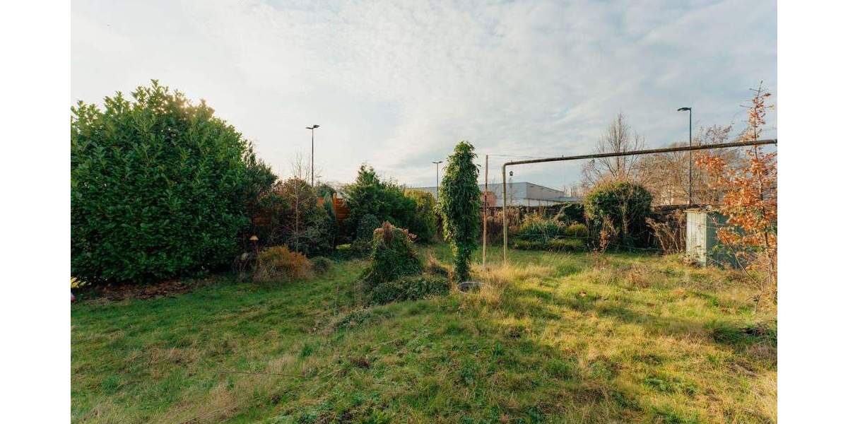 Mehrfamilienhaus, Wohnhaus Leverkusen Quettingen - 6 Zimmer, 345 m&sup2;, 569.000&euro; | Angebot:24793251