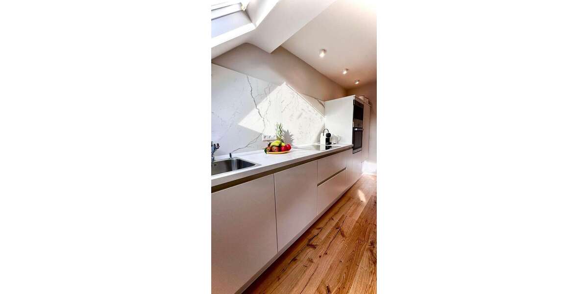 Etagenwohnung Düsseldorf Friedrichstadt - 4 Zimmer, 71 m&sup2;, 1.400&euro; | Angebot:26901411