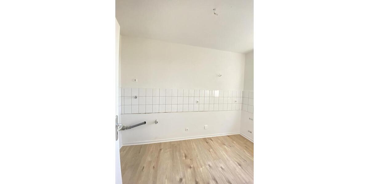 Etagenwohnung Solingen - 3 Zimmer, 74 m&sup2;, 749&euro; | Angebot:26254320