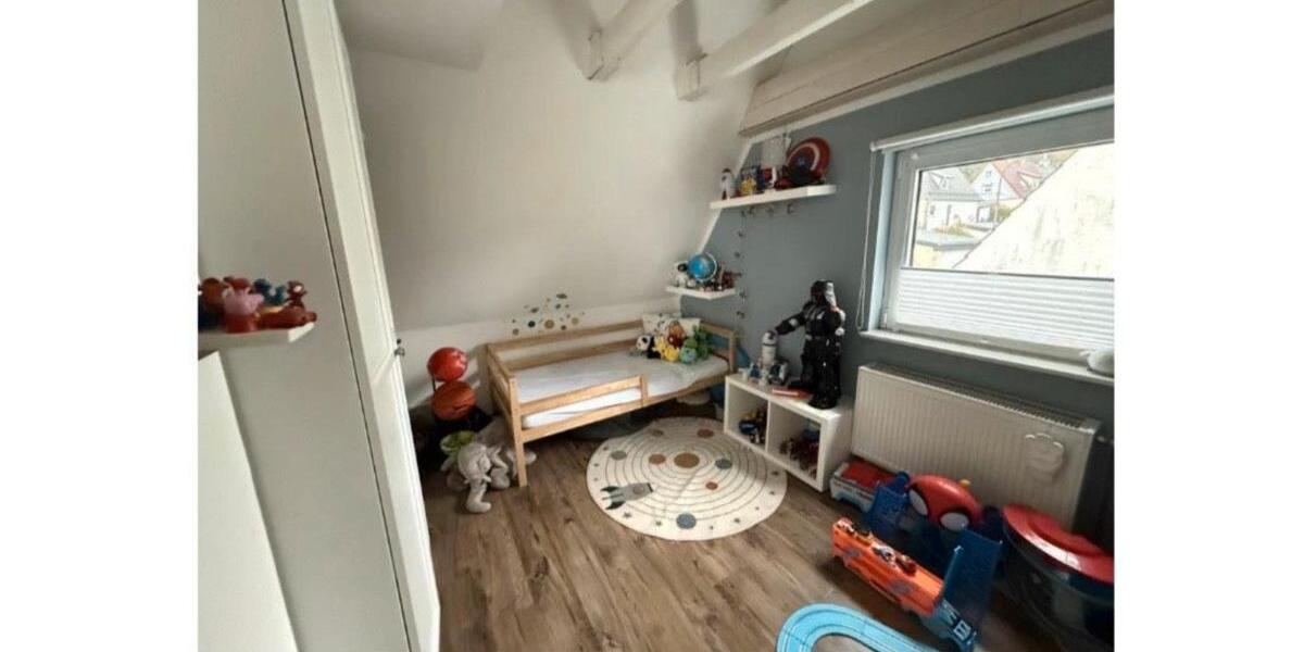 Doppelhaushälfte Remscheid Lüttringhausen - 4 Zimmer, 120 m&sup2;, 300.000&euro; | Angebot:27426541