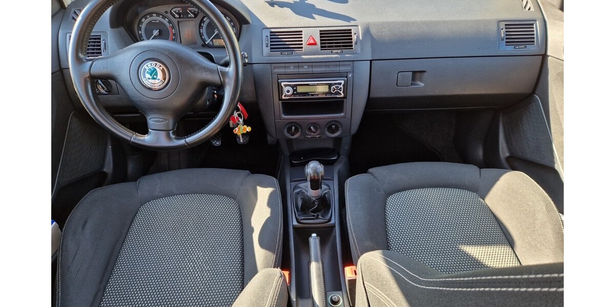 Skoda Fabia 389.000 km 1.800 &euro; Dormagen 41539