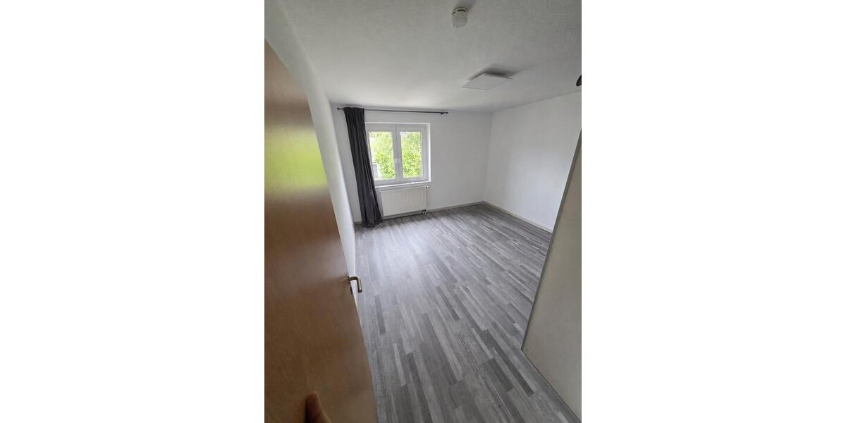 Etagenwohnung Remscheid - 3 Zimmer, 64 m&sup2;, 138.000&euro; | Angebot:26819161