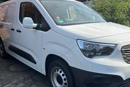 Opel Combo 81.300 km 11.549 &euro; Odenthal Scheuren 51519