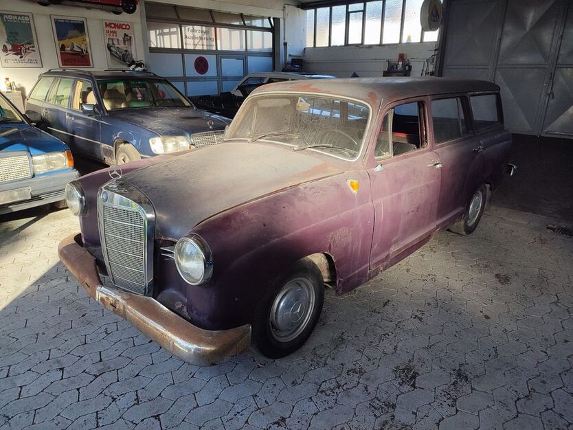 Mercedes-Benz 190 88.888 km 15.990 € Düsseldorf 40545