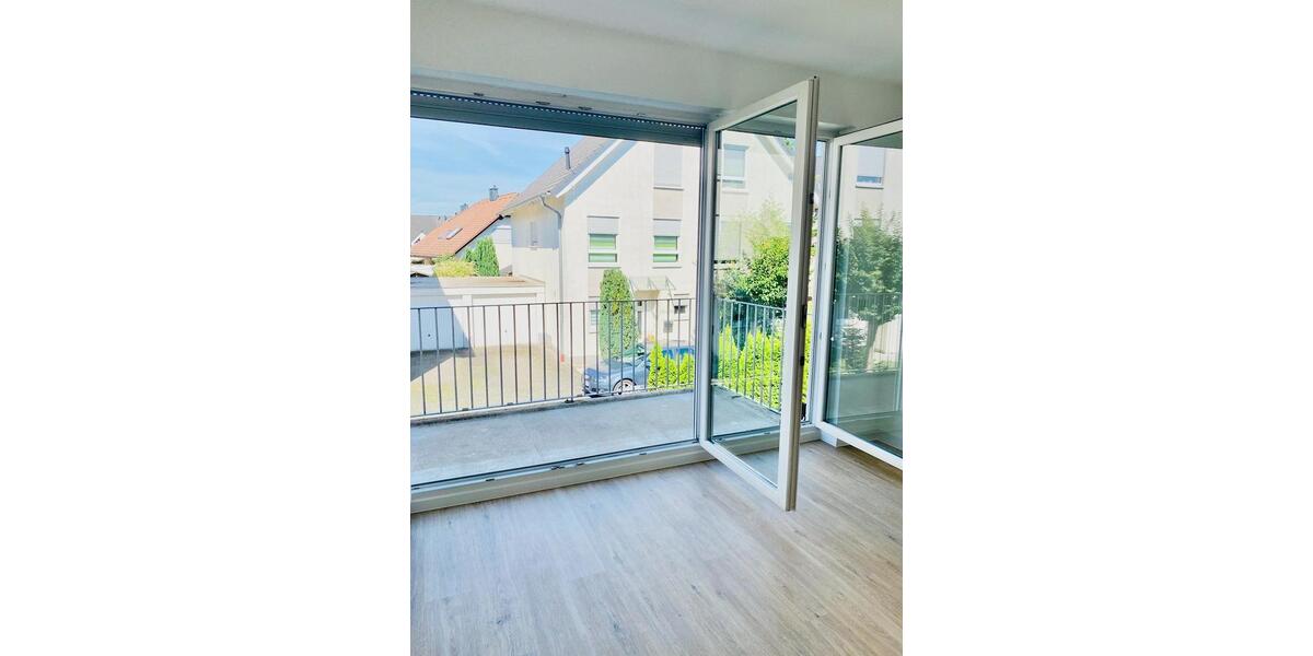 Tolle 2-Zi.-Wohnung mit Balkon, TG-Stellplatz, Dusche und Wanne 2 zimmer