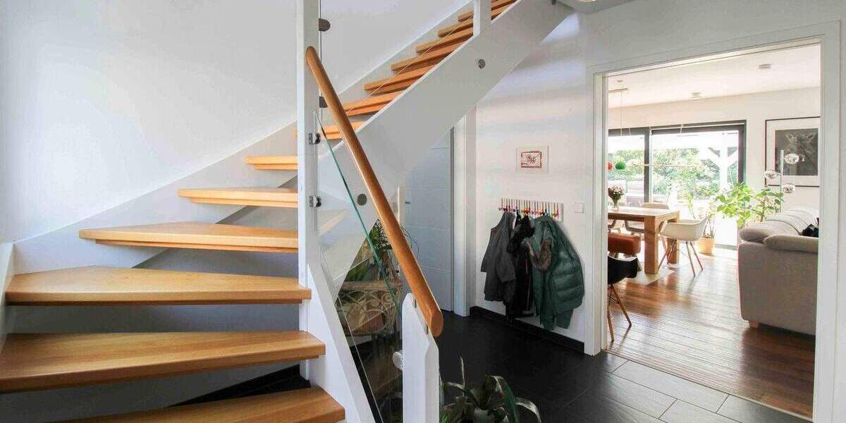 Modernes Einfamilienhaus mit gehobener Ausstattung in idyllischer Lage in Leichlingen 6 zimmer