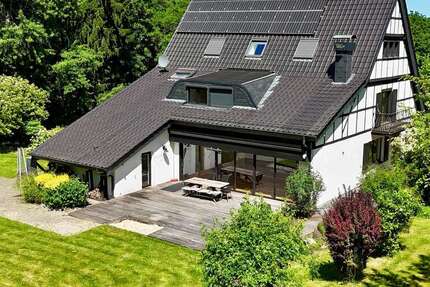 Haus Hagen Hagen-Mitte - 9 Zimmer, 380 m&sup2;, 1.150.000&euro; | Angebot:26805825