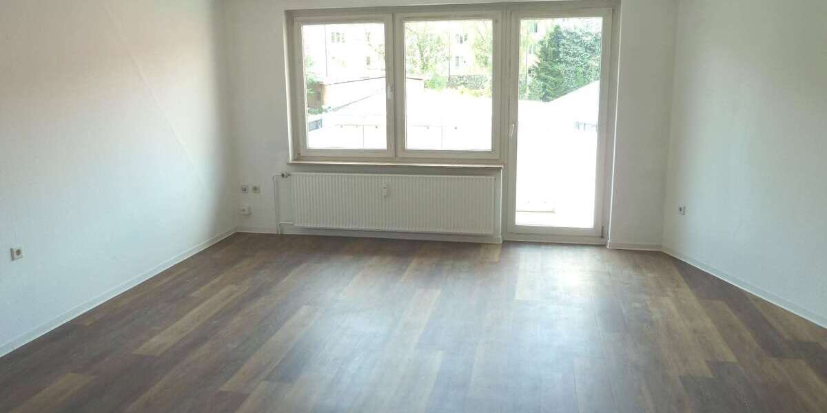 Etagenwohnung Hagen Krähnocken - 2.5 Zimmer, 72 m&sup2;, 380&euro; | Angebot:26858339