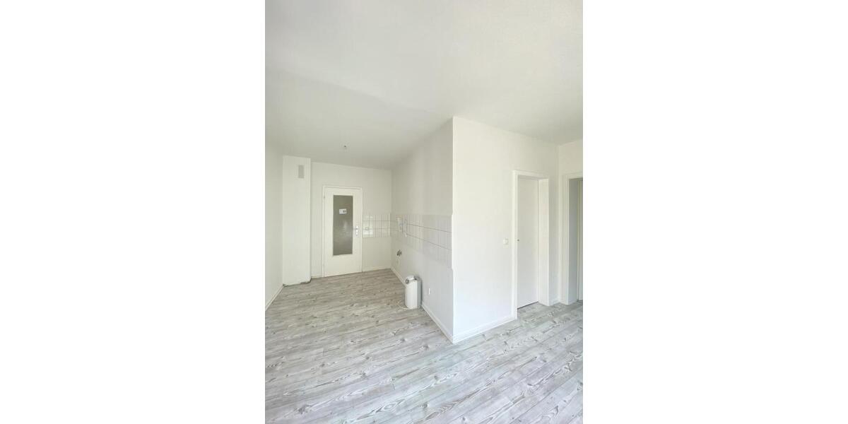 Etagenwohnung Solingen - 3 Zimmer, 73 m&sup2;, 719&euro; | Angebot:26254316