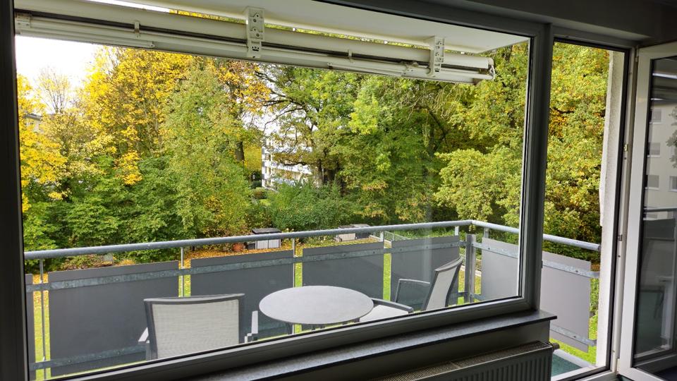 Eigentumswohnung 3,5 Zimmer 96,43m2 Balkon Aufzug 2 Parkplätze 3.5 zimmer