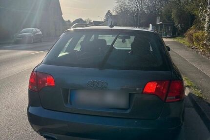 Audi A4 260.000 km 2.500 &euro; Leverkusen 51381