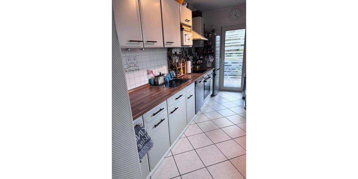 Etagenwohnung Hückeswagen - 2 Zimmer, 90 m&sup2;, 1.050&euro; | Angebot:25723682