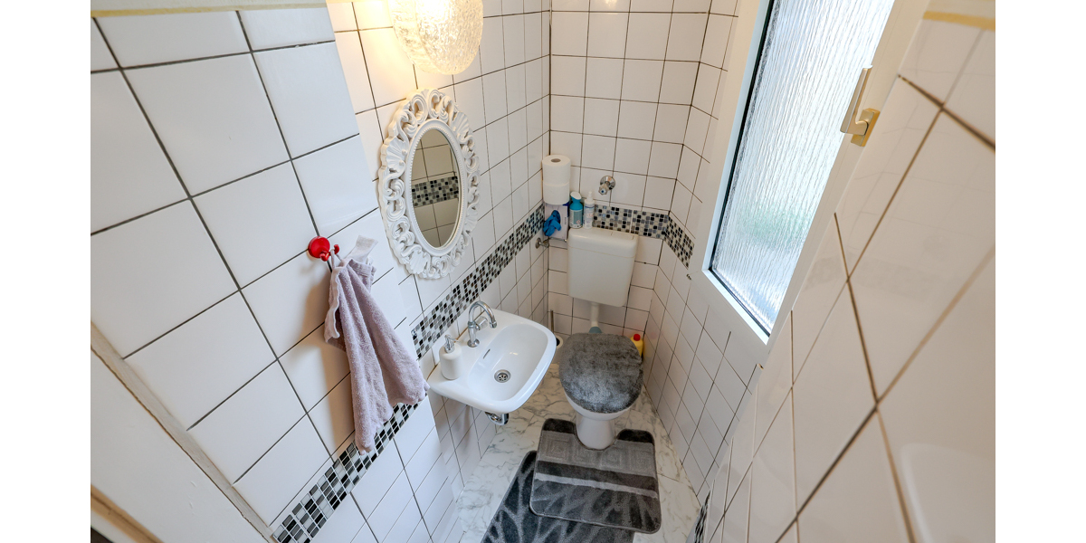 Großzügig geschnittene Eigentumswohnung in Köln-Mülheim 3 zimmer