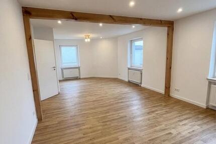 Wohnung Gevelsberg - 4 Zimmer, 110 m&sup2;, 950&euro; | Angebot:26256368