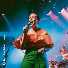 Emma Langford & Band
