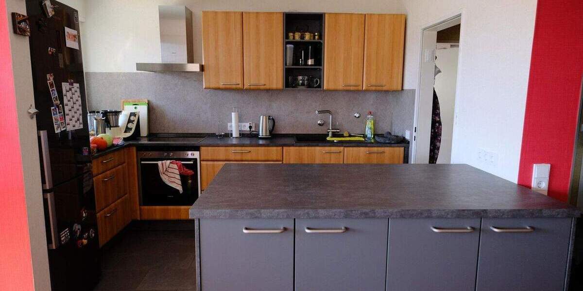 Reserviert: Zentrumsnahe 5,5-Zi.-Terrassenwohnung mit Garage von Privat 5 zimmer