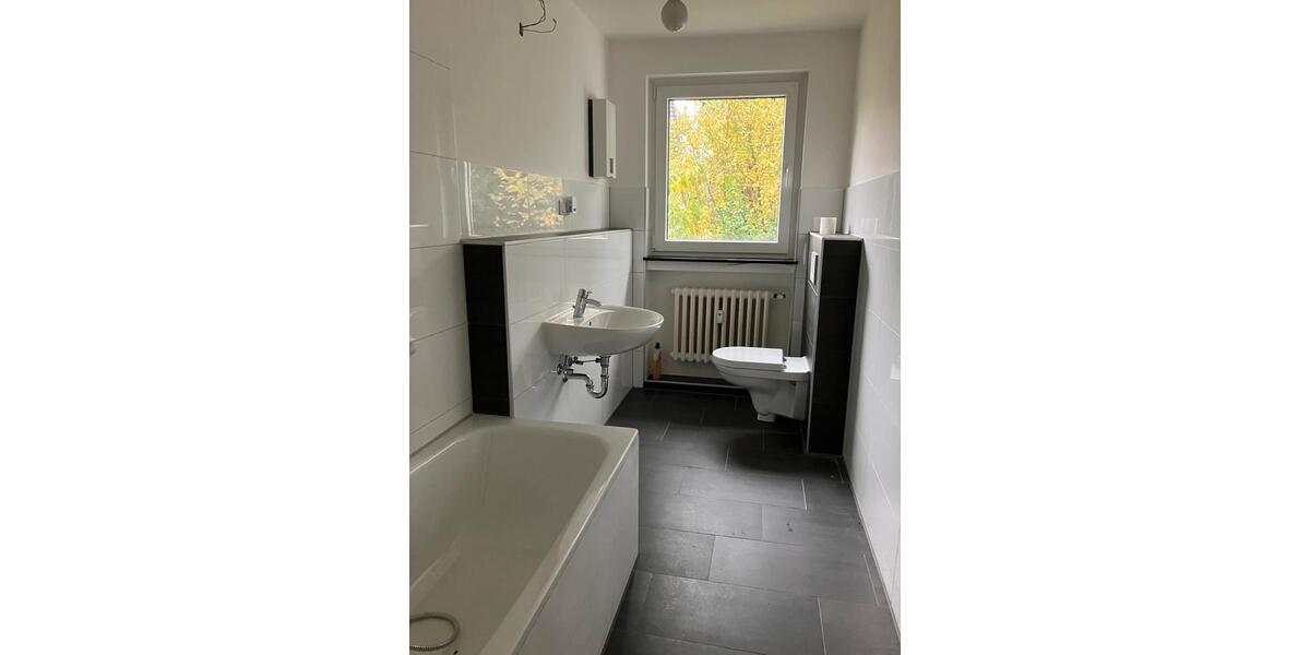 1-Zimmer Wohnung zentral in Solingen-Wald zimmer