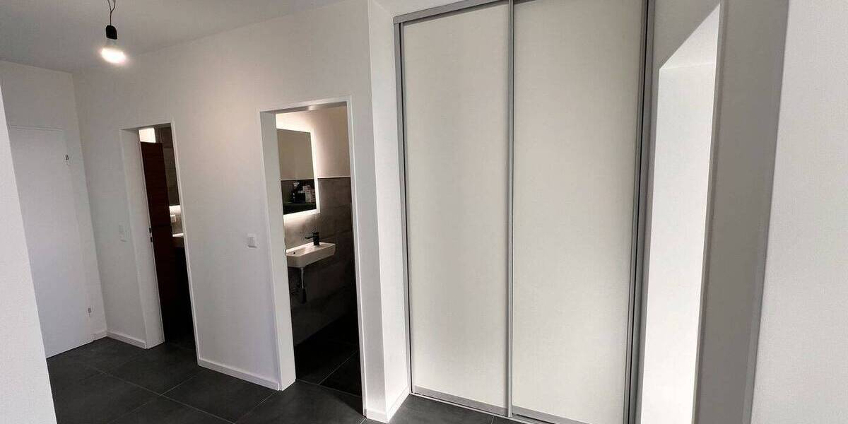 Etagenwohnung Mettmann - 3 Zimmer, 77 m&sup2;, 1.000&euro; | Angebot:26916758
