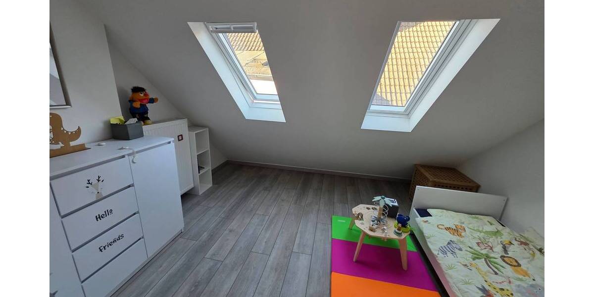 Doppelhaushälfte + Mehrfamilienhaus in 42549 Velbert 9 zimmer