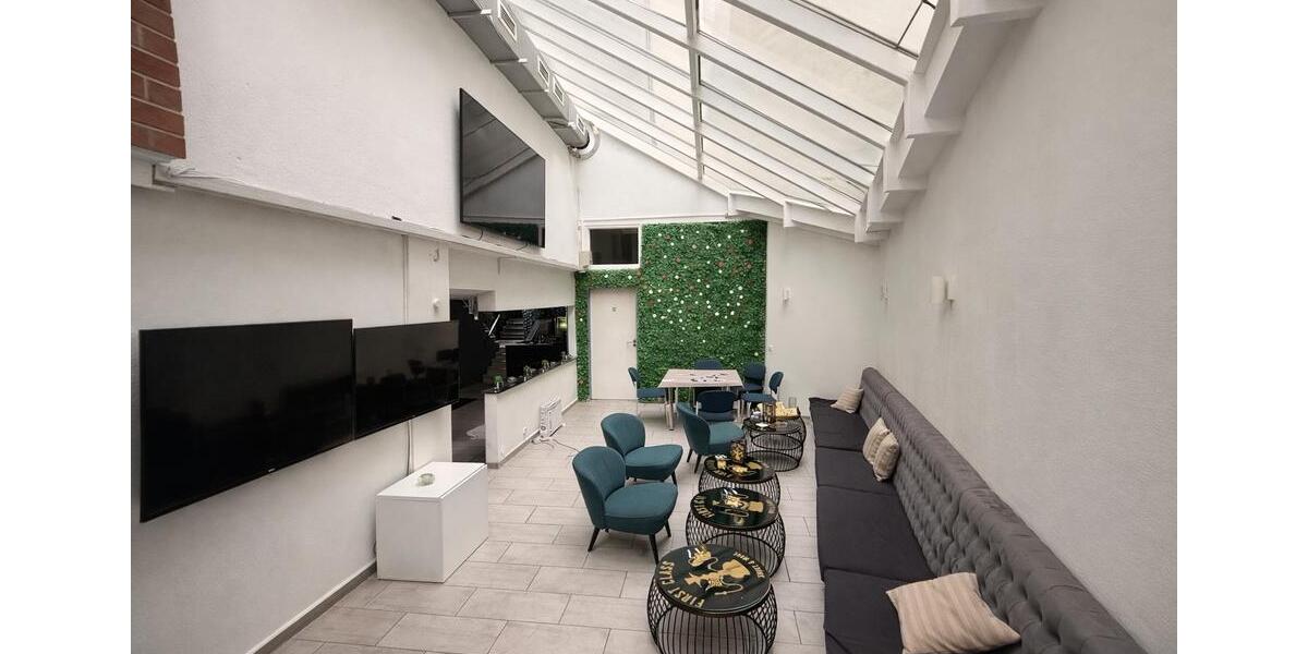 Top-Lage Hattingen: 194 m² Ladenlokal mit Wintergarten – ideal für Gastronomie & Handel zimmer