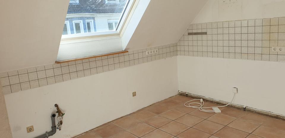 Dachgeschosswohnung mit Balkon 3 zimmer