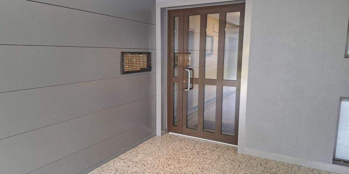 Etagenwohnung Wuppertal Ronsdorf - 3 Zimmer, 78 m&sup2;, 185.000&euro; | Angebot:25738222