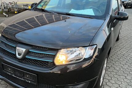 Dacia Sandero 72.850 km 6.100 &euro; Halver 58553
