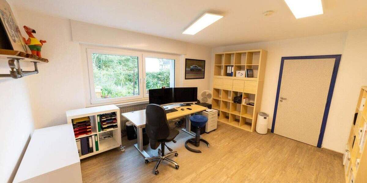 Hochwertiges Stadthaus Mehrgenerationenhaus im Zentrum Remscheids mit schönem Garten (maklerfrei) 1 zimmer