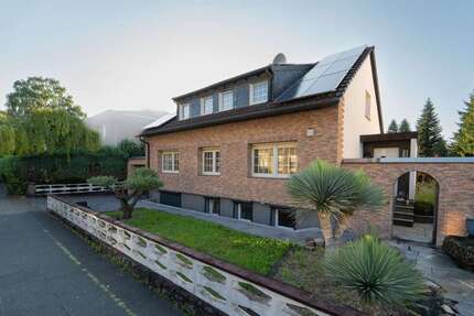 Haus zum Mieten in Wuppertal 2.500 € 240 m² 6 zimmer