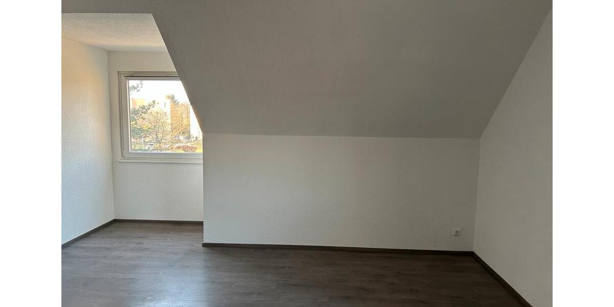 Dachgeschoßwohnung Hagen Hagen-Nord - 1 Zimmer, 42 m&sup2;, 363&euro; | Angebot:26074834