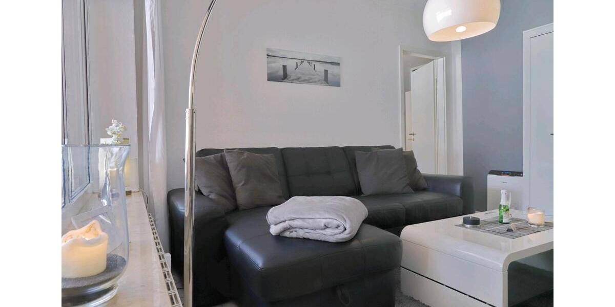 2,5 Zi. Wohnung, Tiefgarage, Keller, zentral, sehr strandnah 3 zimmer