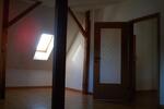 Dachgeschosswohnung 2 Zi, EBK, Diele, Duschbad 2 zimmer