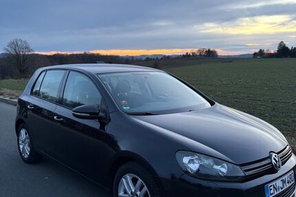 VW Golf 206.000 km 5.990 &euro; Wetter 58300