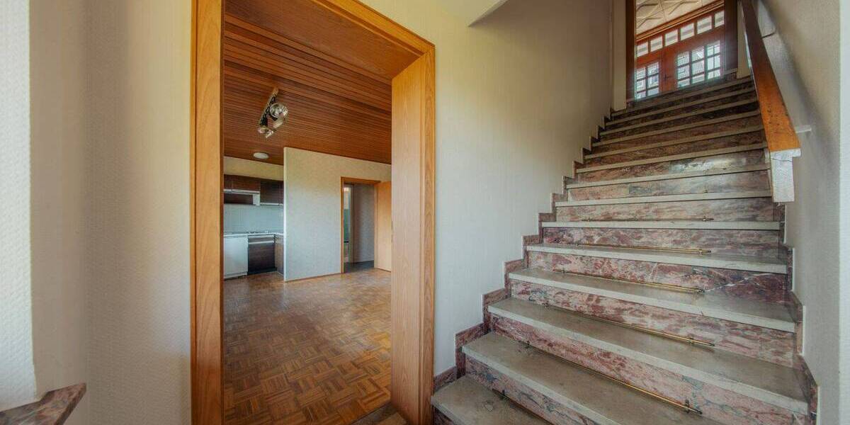 Einfamilienhaus Remscheid Süd - 7 Zimmer, 140 m&sup2;, 449.000&euro; | Angebot:26307270