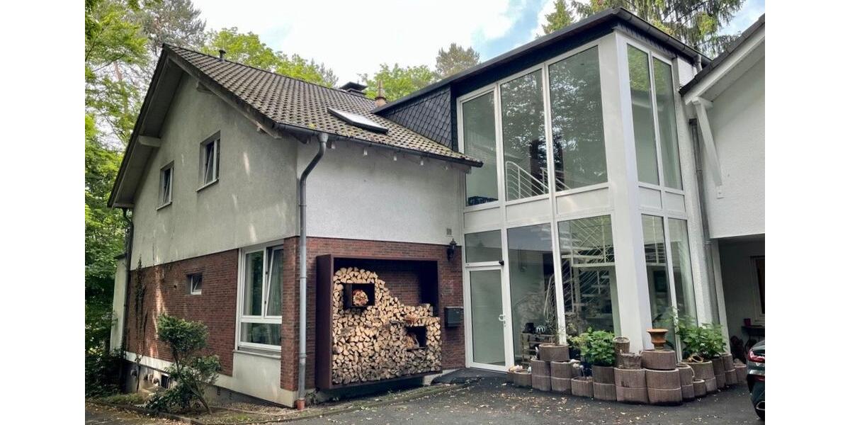 Erdgeschoßwohnung Solingen Ohligs - 5 Zimmer, 110 m&sup2;, 285.000&euro; | Angebot:26100518