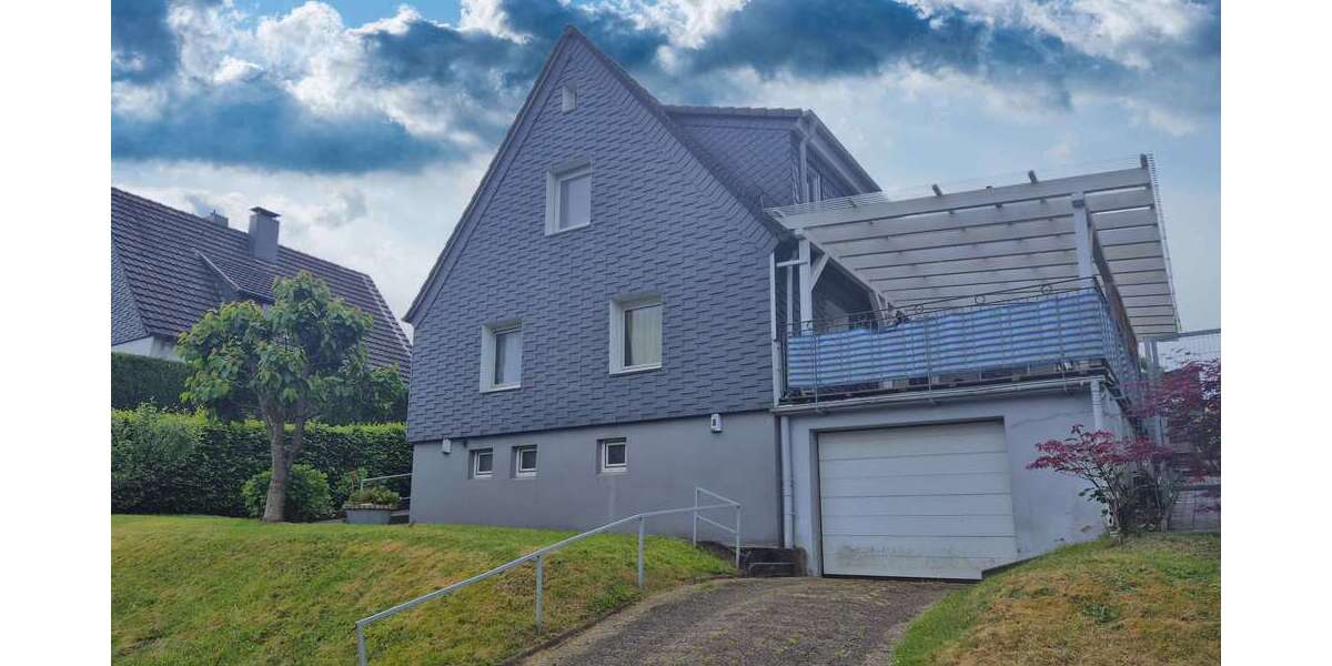 Haus zum Kaufen in Wermelskirchen 180.000 € 75 m² 4 zimmer