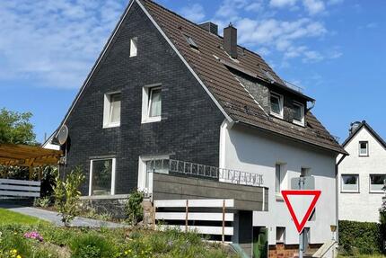Einfamilienhaus mit großem Garten in ruhiger Lage in Hückeswagen 6 zimmer
