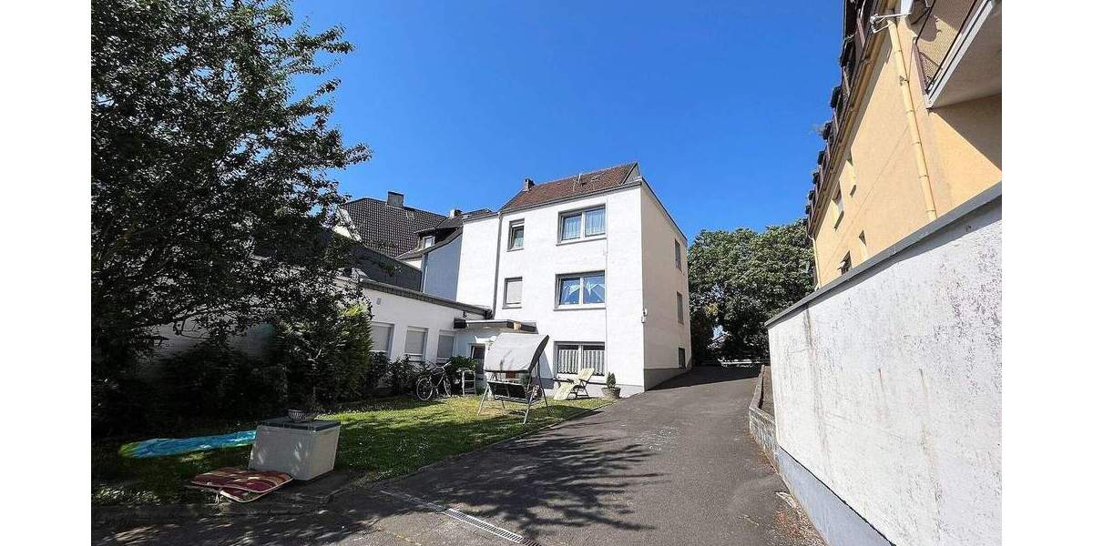 Gepflegtes Mehrfamilienhaus in Solingen-Mitte! 1 zimmer