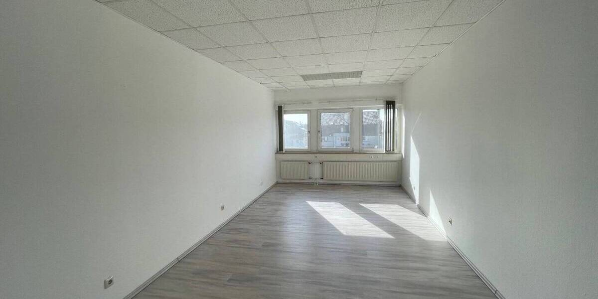 Gewerbeobjekt Langenfeld Richrath - 2.460&euro; | Angebot:25738722