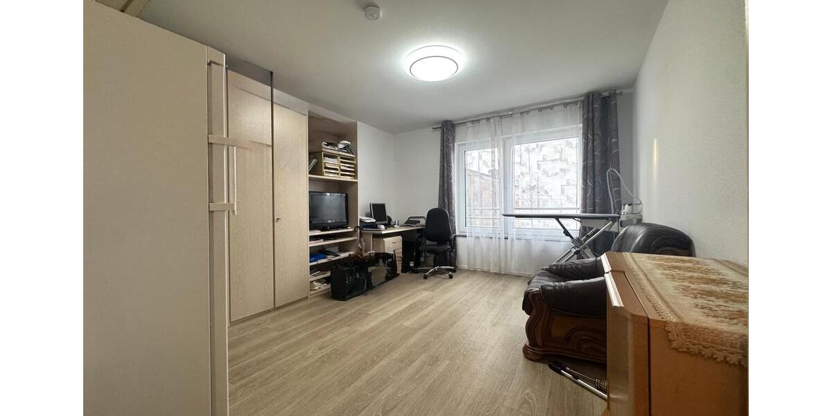 *Moderne 3-Zimmer-Wohnung mit Balkon in Leverkusen Opladen* 3 zimmer