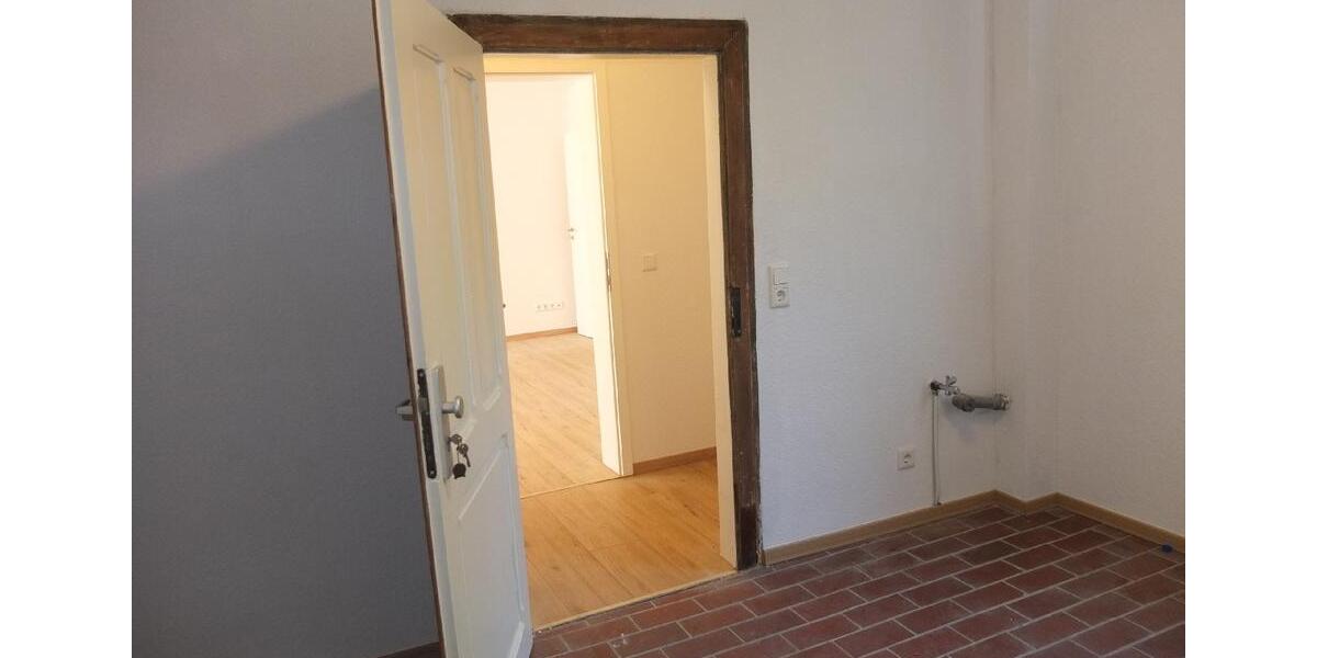 Wunderbar individuelle und angenehme Büro-Servicefläche in Solingen-Wald! zimmer