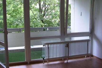Wohnung zum Kaufen in München 383.000 € 65 m²