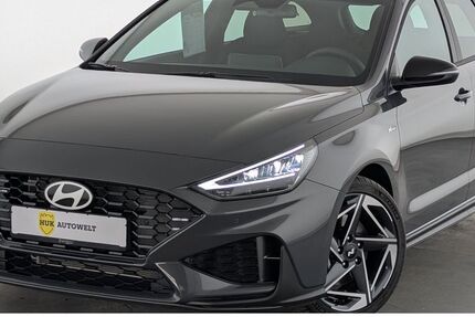 Hyundai i30 1.100 km 26.860 &euro; Düsseldorf 40599